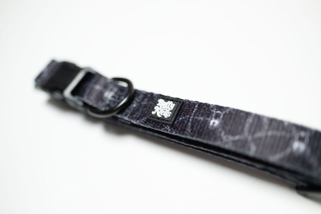 Lockdown Collar