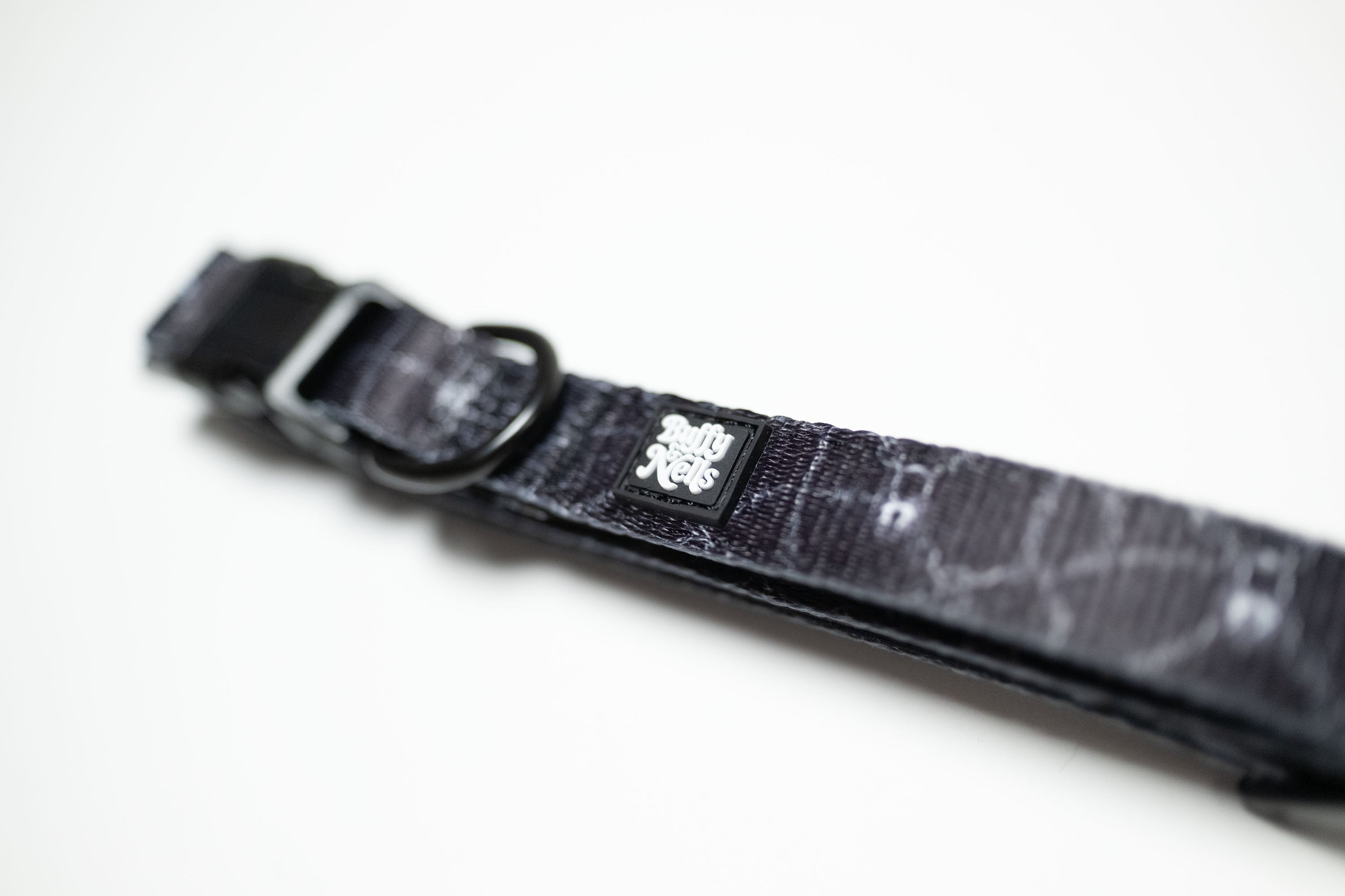 Lockdown Collar